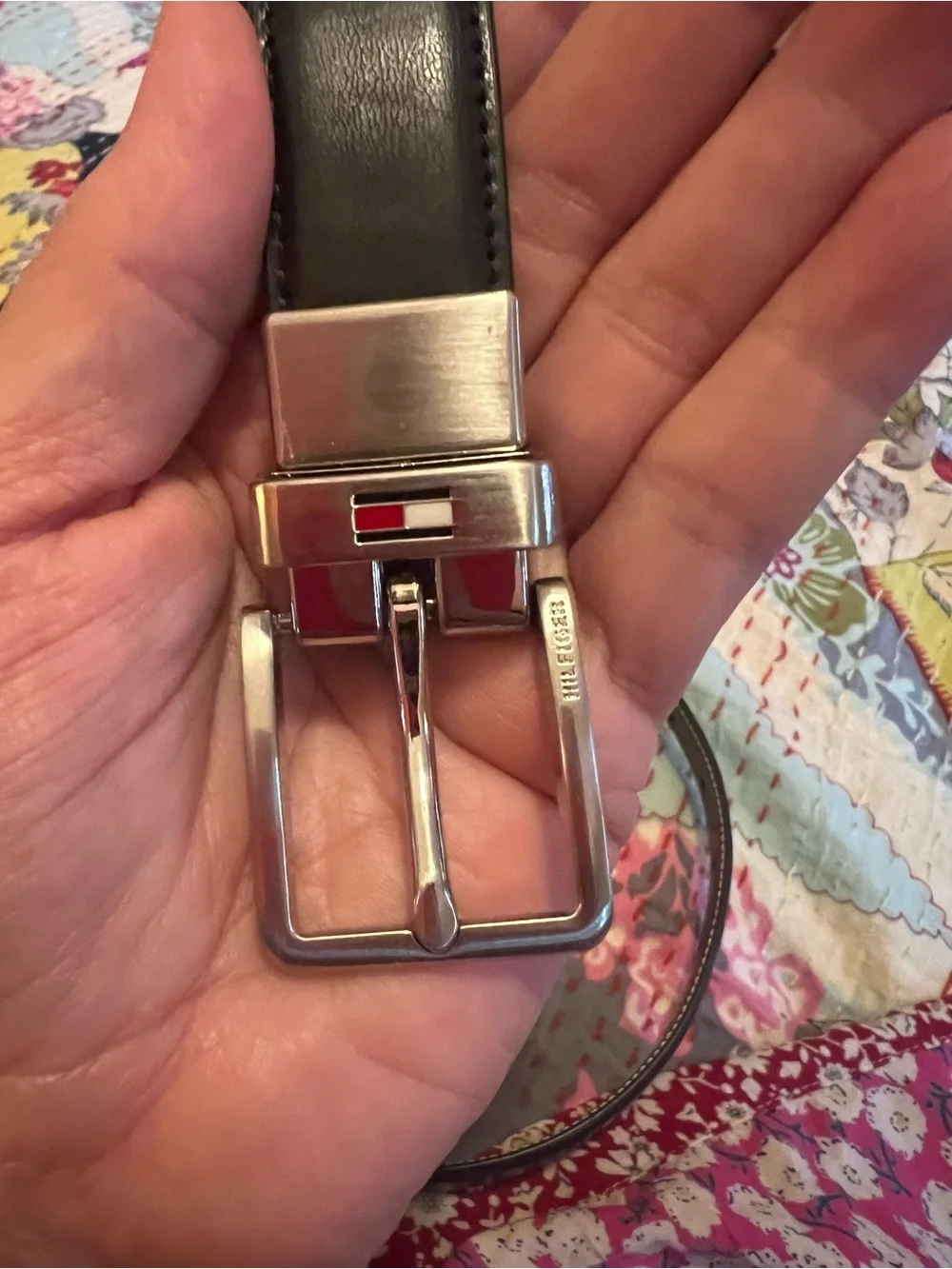Tommy Hilfiger Reversible Leather Dress Belt Black/Brown Size L Like New!